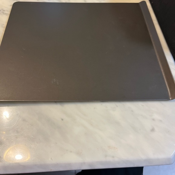 Rema Pat. 448985 bakeware  size 14 by 16 inches - Picture 1 of 16
